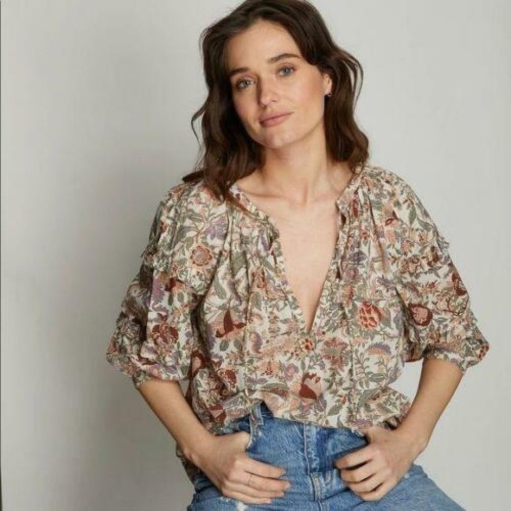 Love The Label Botanical Boho Top - Sz M